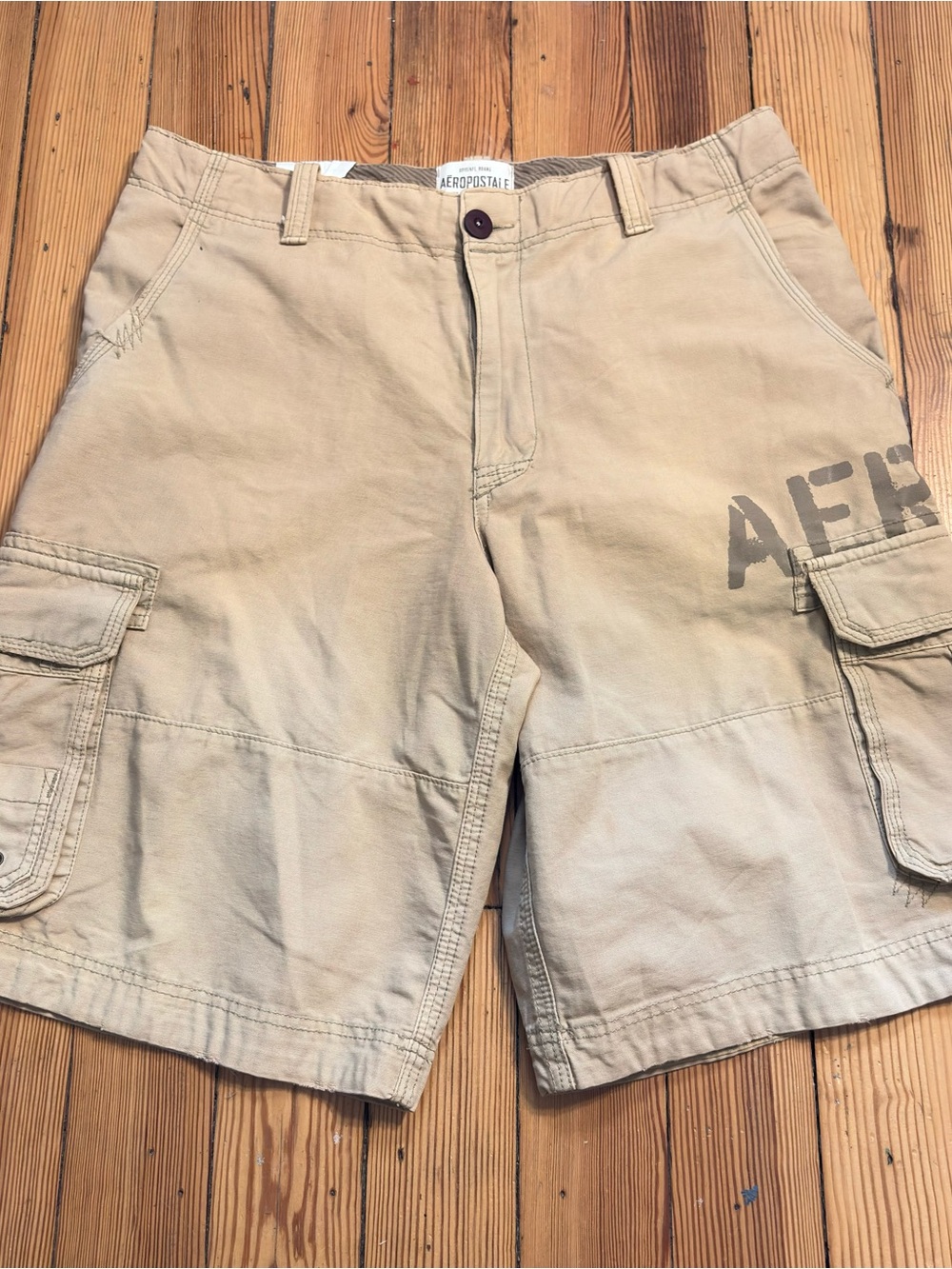 NWT Aeropostale Y2K Graphic Cargo Shorts